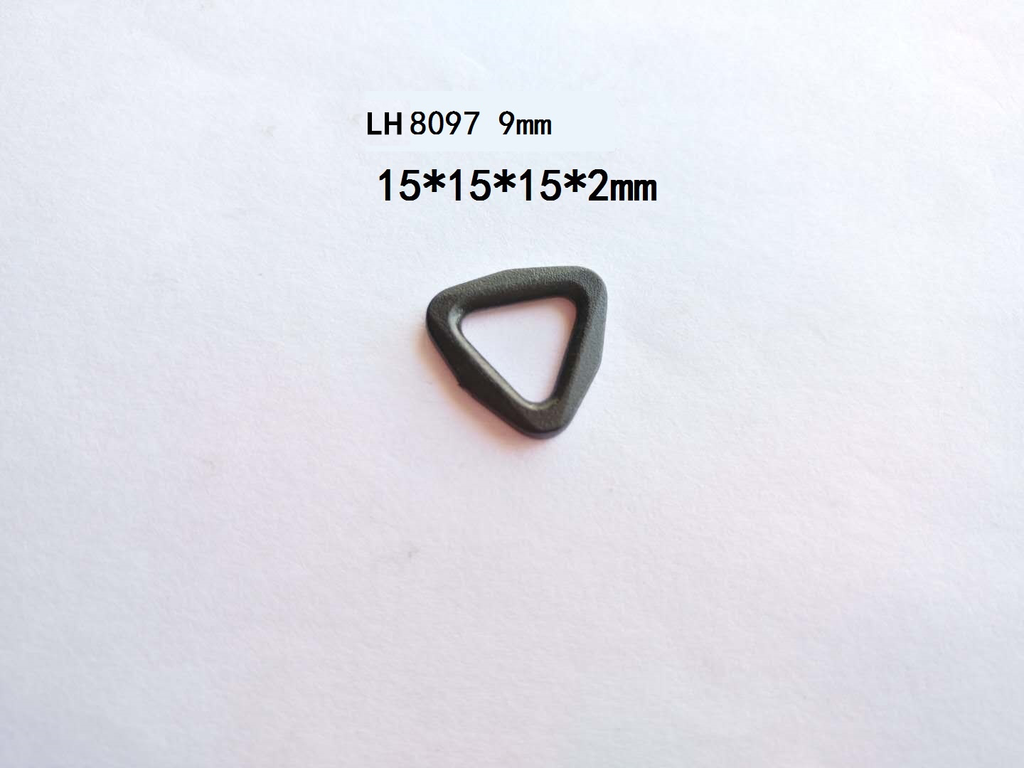 深圳廠家供應 現貨LH8097 0.9cm 三角扣