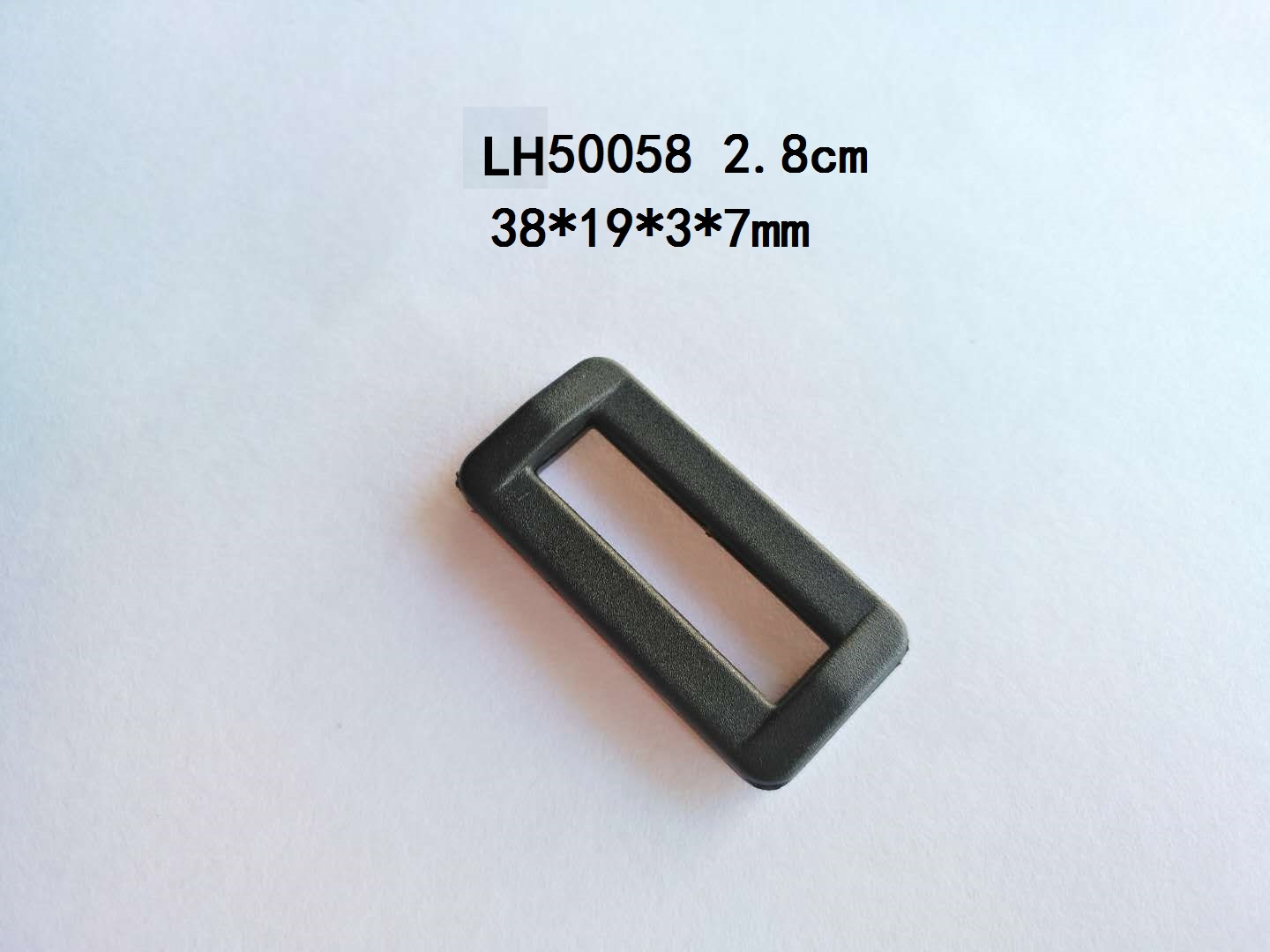 LH50058 2.8cm 方扣