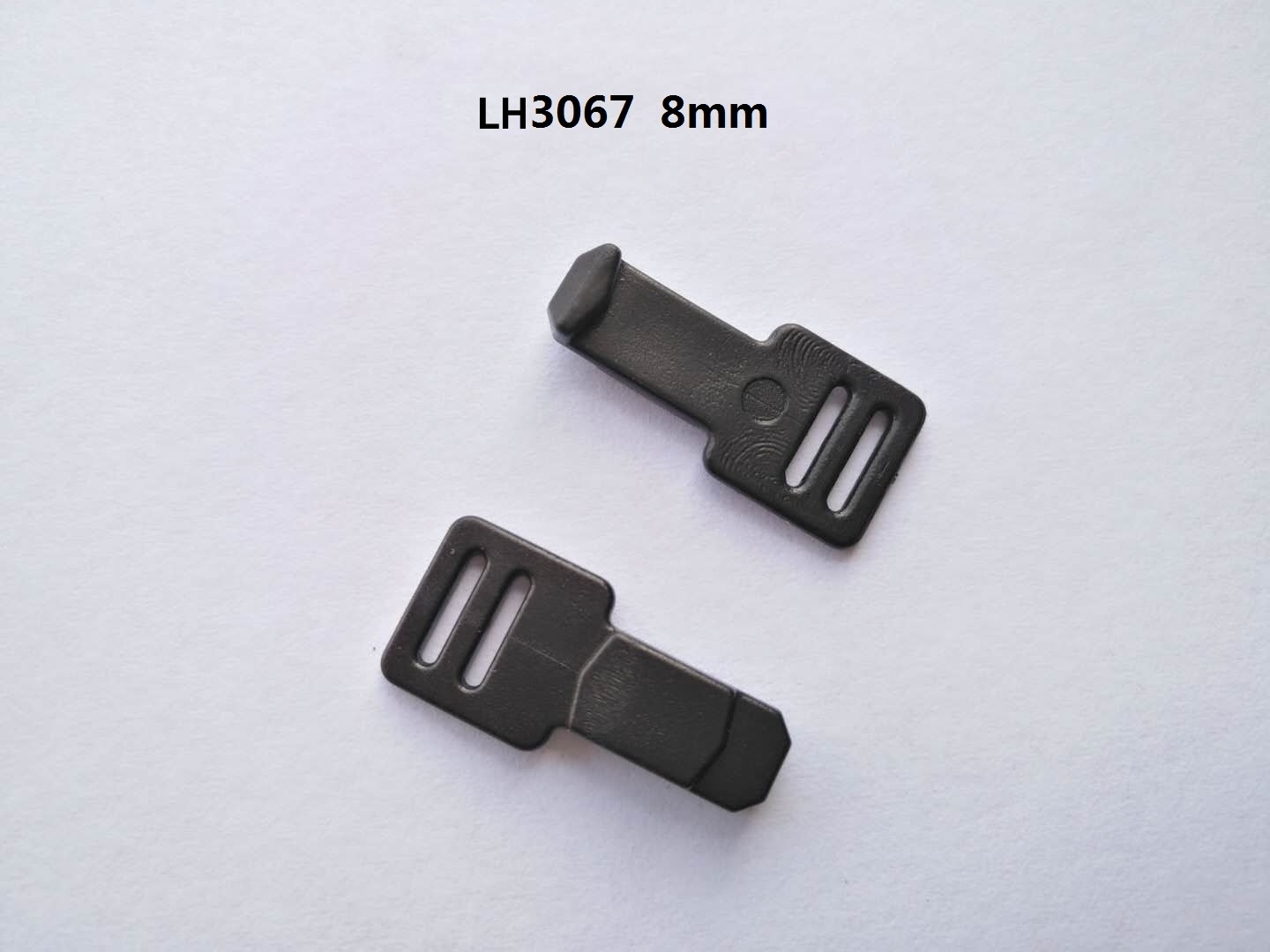 LH3067 8mm