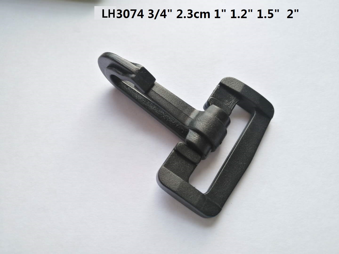 LH3074
